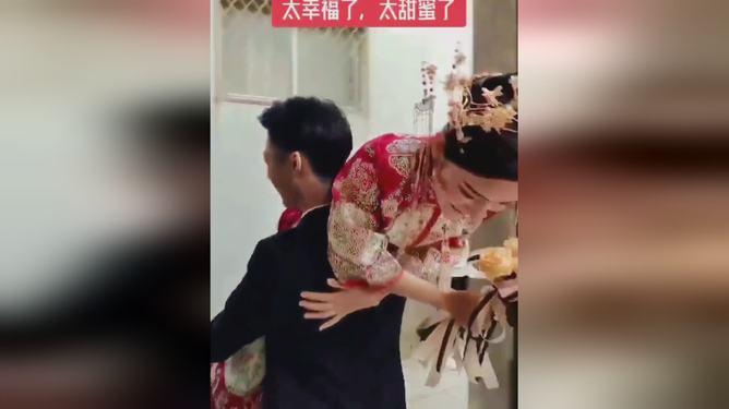 幸福的一家五口。。